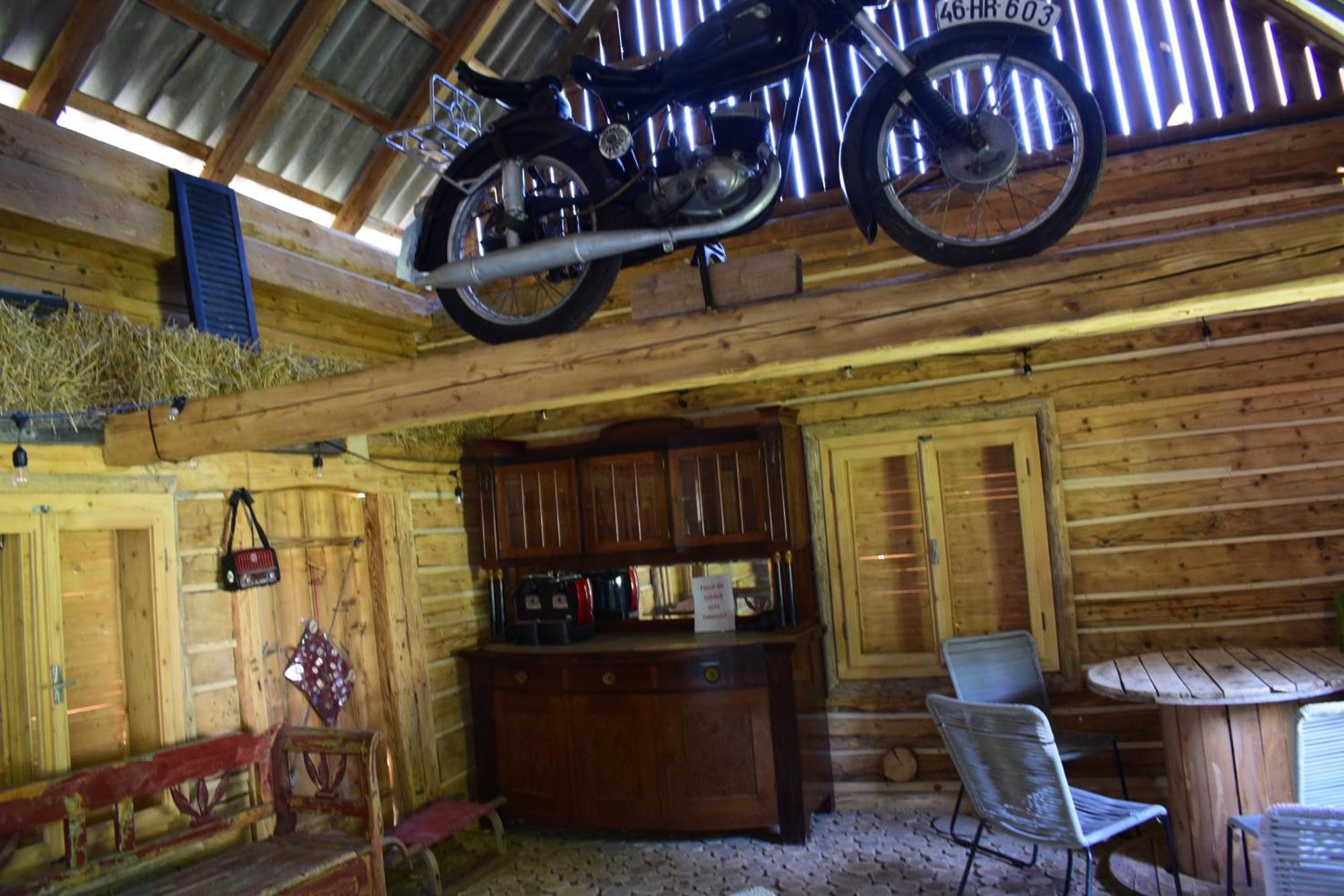 Holiday Nature House Izvoare  Luaran gambar